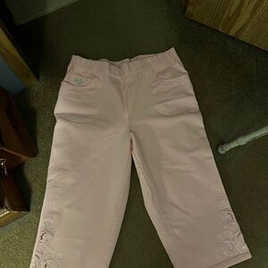 Quacker Factory Light Pink Capris with Embroidered Hem Dream Jeannie’s